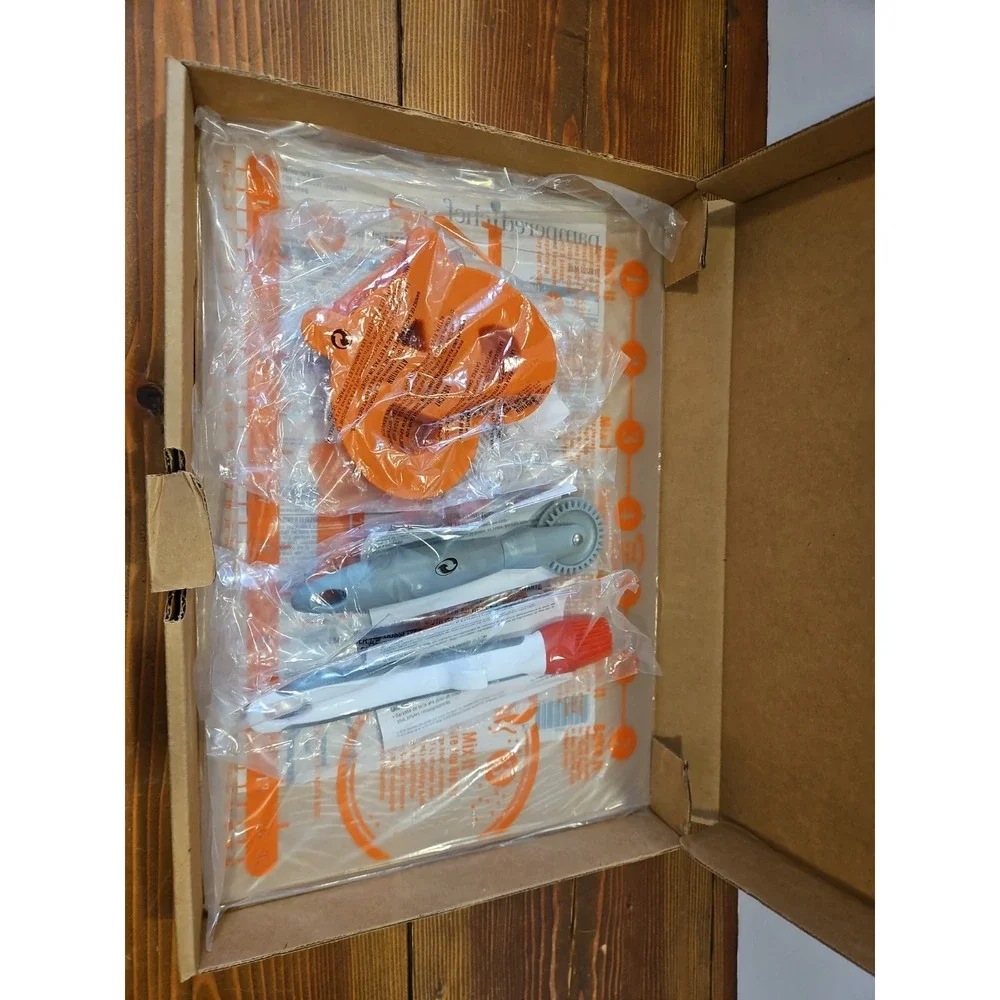 Pampered Chef 100073 Ultimate Soft Pretzel Making Set with Mold, Brush, Cutter
